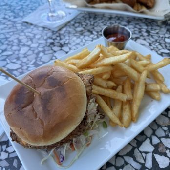 Tom Ham's Lighthouse - Chicken burger - Breakfast & Brunch Near Me - San Diego, California Tom Ham's Lighthouse - Chicken burger - Breakfast & Brunch Near Me - San Diego, California