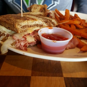 JJ Mahoney's - Ruben - Irish Pub Near Me - Redmond, Washington JJ Mahoney's - Ruben - Irish Pub Near Me - Redmond, Washington