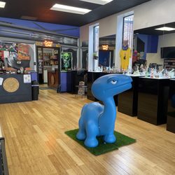 Positive Vibes Smoke & Gifts Shop