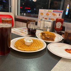 Waffle House - Down South soul food!