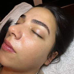 Sugared Society  - Brow Lamination