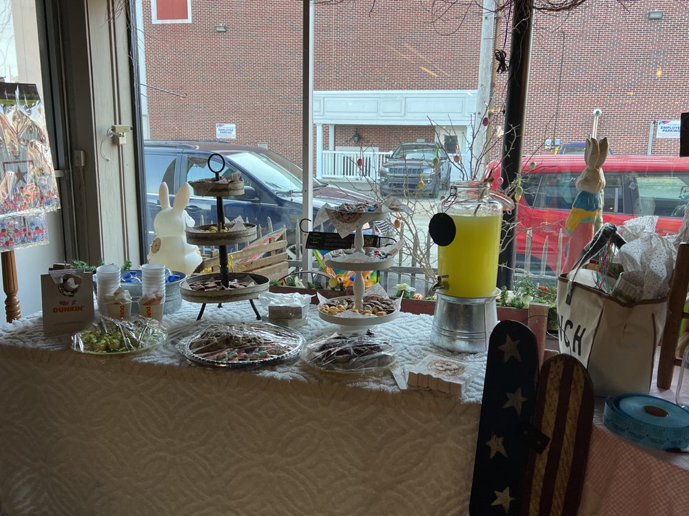 YESTERDAY’S TODAY ANTIQUES 60 W Peter St, Uniontown, Pennsylvania