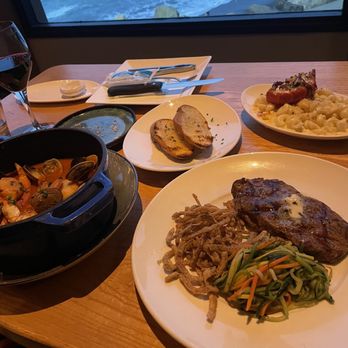 Moonraker Restaurant - New American Near Me - Pacifica, California