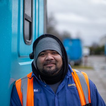 Golden Services - Driver - Movers Near Me - Lakewood, Washington Golden Services - Driver - Movers Near Me - Lakewood, Washington