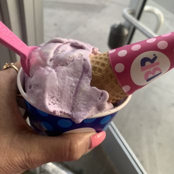 Baskin-Robbins - My two scoop ice cream - Ice Cream & Frozen Yogurt Near Me - Stockton, California