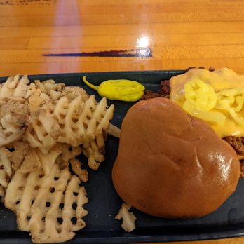 Treylor Park - Sloppy Joe - New American Near Me - Savannah, Georgia