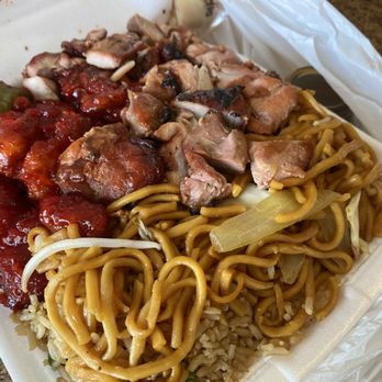Golden Chopsticks - Half fried rice and half noodle sweet and sour pork and teriyaki chicken - Chinese Near Me - Lake Elsinore, California