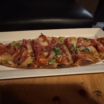 Vovina - Flatbread - Wine Bars Near Me - Kirkland, Washington Vovina - Flatbread - Wine Bars Near Me - Kirkland, Washington