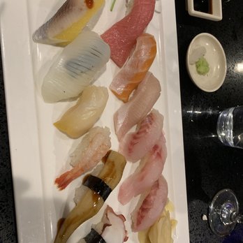 Samurai Japanese Restaurant - Sushi Plate with toro, geoduck, eel, octopus, etc - Japanese Near Me - Albany, New York Samurai Japanese Restaurant - Sushi Plate with toro, geoduck, eel, octopus, etc - Japanese Near Me - Albany, New York