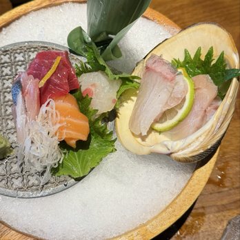 Koi - Sashimi sampler - Sushi Bars Near Me - Houston, Texas Koi - Sashimi sampler - Sushi Bars Near Me - Houston, Texas