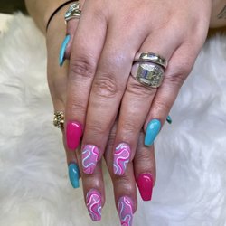 Solar Nails & Spa