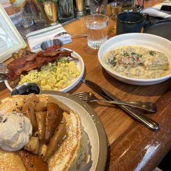 Cindy's Rooftop - Biscuits and Gravy Buttermilk Pancakes - New American Near Me - Chicago, Illinois Cindy's Rooftop - Biscuits and Gravy Buttermilk Pancakes - New American Near Me - Chicago, Illinois