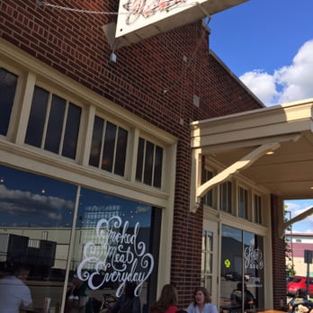 Feast BBQ - Outdoor dining - Barbeque Near Me - Louisville, Kentucky