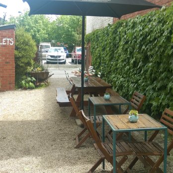 Ruby Cafe - Courtyard - Cafes Near Me - Kyneton, VIC Ruby Cafe - Courtyard - Cafes Near Me - Kyneton, VIC