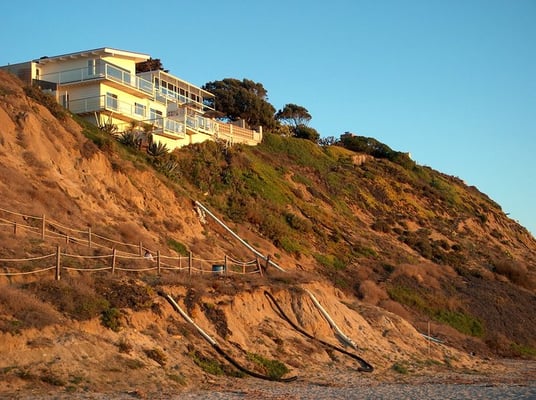 Beacon’s Beach by null