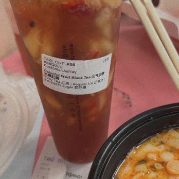 Tsaocaa - Colorful Fruit Black Tea - Bubble Tea Near Me - Chalmette, Louisiana