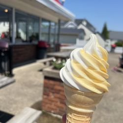 Shake Shoppe - Soft Lemon Ice Cream