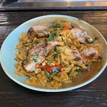 GRANVILLE - Spicy Pasta with chicken - New American Near Me - Studio City, California GRANVILLE - Spicy Pasta with chicken - New American Near Me - Studio City, California