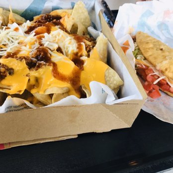 Taco Bell - Nacho Grande Nachos Box - Seasoned Beef and Chalupa Supreme with chipotle sauce. - Fast Food Near Me - Seatac, Washington Taco Bell - Nacho Grande Nachos Box - Seasoned Beef and Chalupa Supreme with chipotle sauce. - Fast Food Near Me - Seatac, Washington