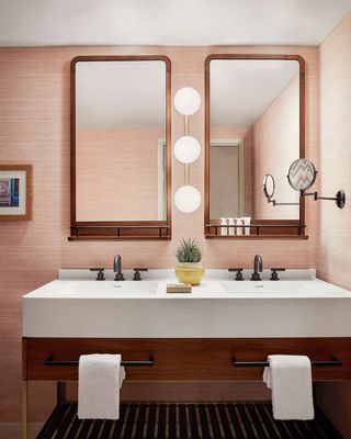 Graduate by Hilton Tucson by null