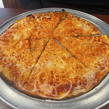 Colony Grill - Onion pizza - Bars Near Me - Shelton, Connecticut