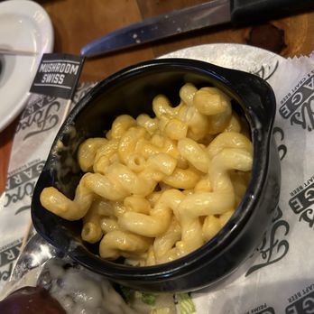 Ford's Garage Plantation - Mac & cheese side - Bars Near Me - Plantation, Florida Ford's Garage Plantation - Mac & cheese side - Bars Near Me - Plantation, Florida