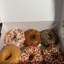 Top Donuts
