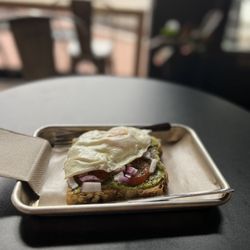Lemma Coffee Co - Avocado toast with egg