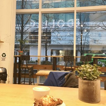 Dollop Coffee - Cafes Near Me - Chicago, Illinois