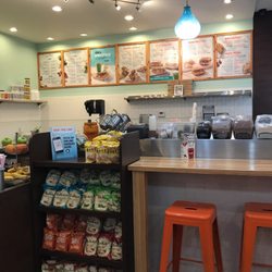 Tropical Smoothie Cafe