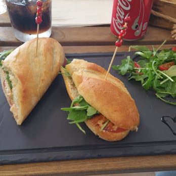 Café Bea - Chicken sandwich - Cafes Near Me - Miami, Florida Café Bea - Chicken sandwich - Cafes Near Me - Miami, Florida