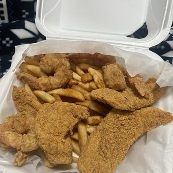 Kajun Seafood - Fried catfish and shrimp plate - Cajun/Creole Near Me - Kennesaw, Georgia Kajun Seafood - Fried catfish and shrimp plate - Cajun/Creole Near Me - Kennesaw, Georgia