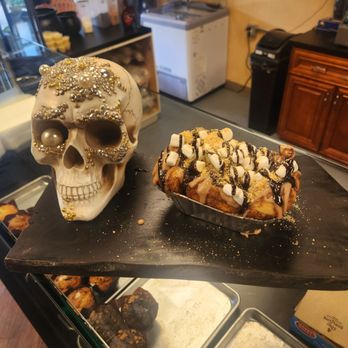 Wicked Bread Co - Campfire cinnamon bread - American Near Me - Plantation , Florida Wicked Bread Co - Campfire cinnamon bread - American Near Me - Plantation , Florida
