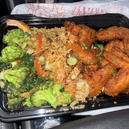 Strawberry wings dinner with shrimp added