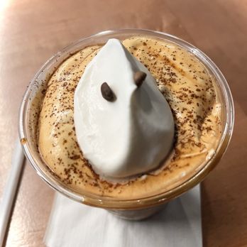 Re Coffee - Iced Einspanner espresso latte - Coffee & Tea Near Me - Woodland Hills, California