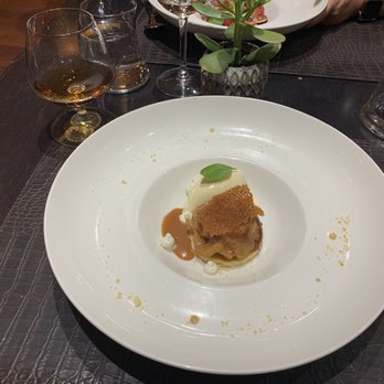 Aux Plaisirs Des Halles - Tarte Tatin - French Near Me - Nîmes, 30 Aux Plaisirs Des Halles - Tarte Tatin - French Near Me - Nîmes, 30