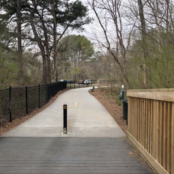 Dunwoody Trailway - View of the Trailway. - Hiking Near Me - Atlanta, Georgia Dunwoody Trailway - View of the Trailway. - Hiking Near Me - Atlanta, Georgia