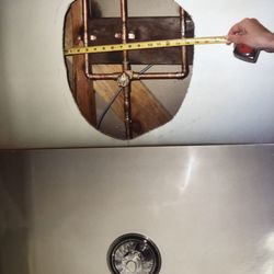 Dave's Fiberglass - Bath tub repair