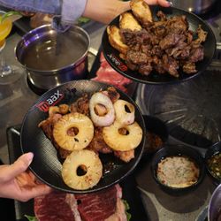 MAAX Asian BBQ & Hot Pots