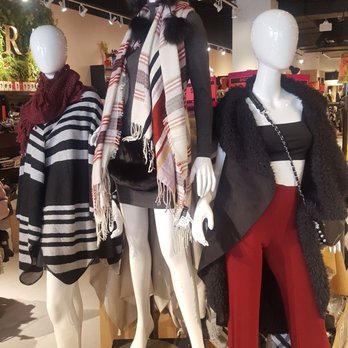 AKIRA - Shoe Stores Near Me - Oak Brook, Illinois