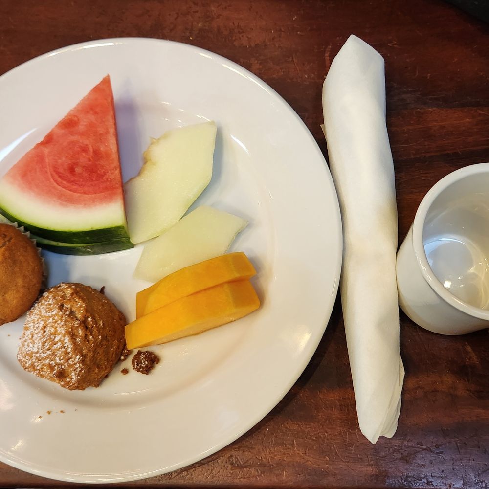 Valley Isle Excursions - Continental Breakfast at Maui Tropical Plantation - Historical Tours Near Me - Wailuku, Hawaii