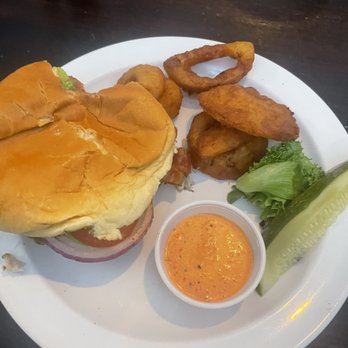 Winston's Cafe - Winston burger - New American Near Me - Chesapeake, Virginia Winston's Cafe - Winston burger - New American Near Me - Chesapeake, Virginia