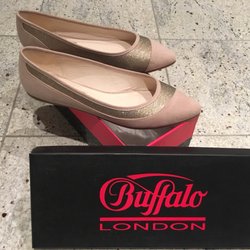 Buffalo Outlet - Ballerinas mit Schimmer-Effekt