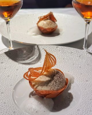 The Peninsula Paris by null