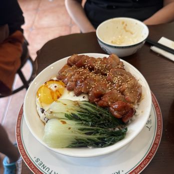 Chong Yuen Fong - Char siu rice - Chinese Near Me - Alhambra, California Chong Yuen Fong - Char siu rice - Chinese Near Me - Alhambra, California