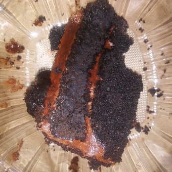 Mr. Pizza Man - They gave me an already eaten slice of cake or didn't care enough to not give me a full slice that I paid for smh! - Pizza Near Me - Daly City, California