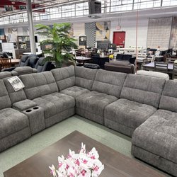 5th Avenue Furniture Warehouse - Bay Shore