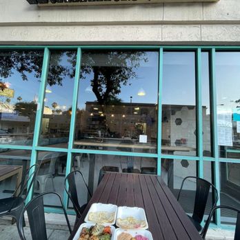 Hummus Labs - Mediterranean Near Me - Pasadena, California