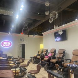 Lavish Nail & Spa - Pedicure side of business