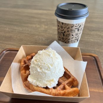 Cafe Hasbrouck Heights - Cruffle with Ice Cream - Desserts Near Me - Hasbrouck Heights, New Jersey Cafe Hasbrouck Heights - Cruffle with Ice Cream - Desserts Near Me - Hasbrouck Heights, New Jersey